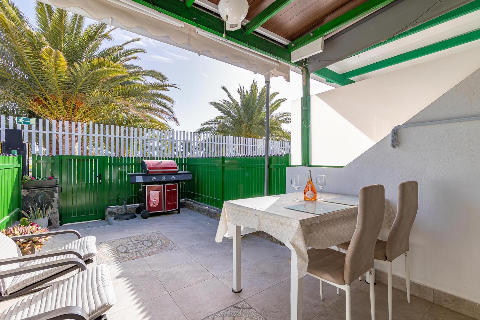 San Bartolomé Andrea'S Bungalow, Garden, Barbecue And Pool! מראה חיצוני תמונה